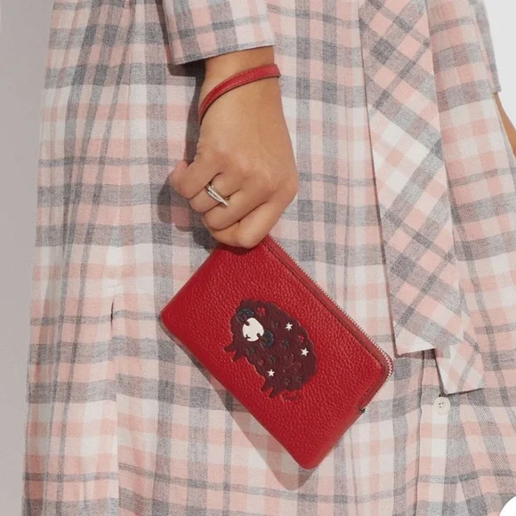 Coach Red Leather Wristlet with Aries NWOT - Picture 4 of 10